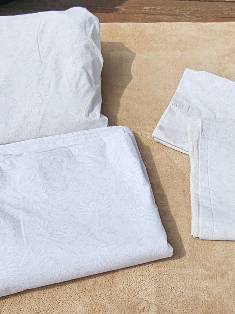 Ralph Lauren Gray/White Floral Sheet Set